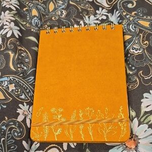 ❤️10/$16 New Threshold Journal